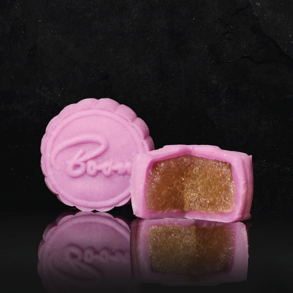 SW-Mooncake-Ad-web-strawberry Strawberry
